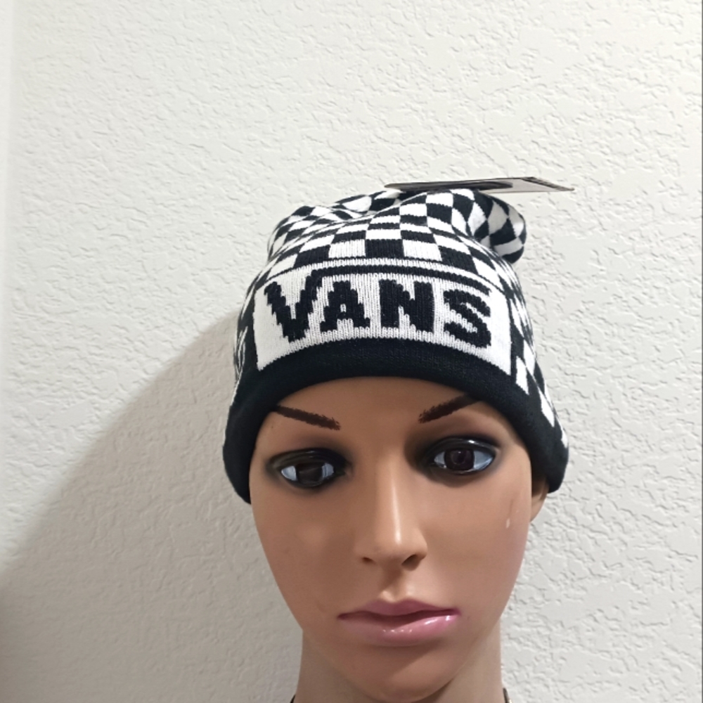 Vans - Picture 1 of 4